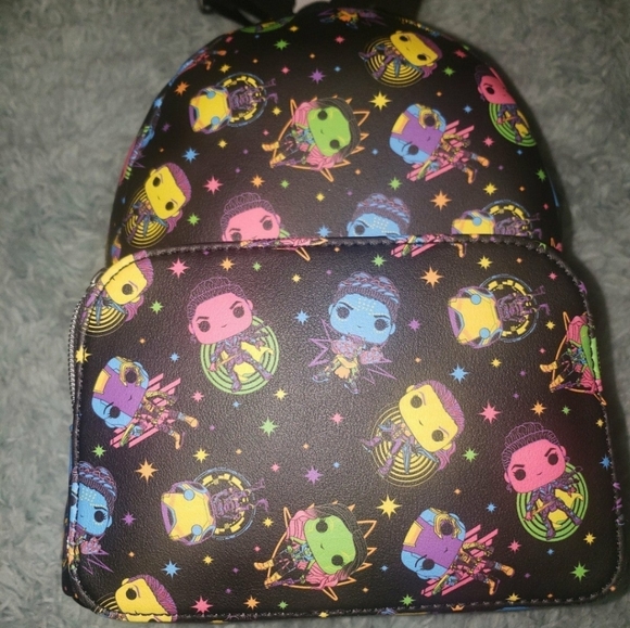 Funko Pop Backpack and Pin - Picture 4 of 4
